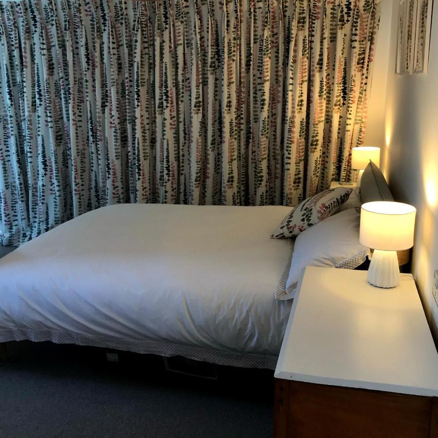 Morecombelake Uplands Garden Bed & Breakfast エクステリア 写真